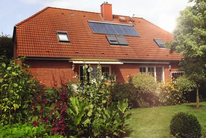 Heizen mit Sonnenenergie Heizen mit Sonnenenergie